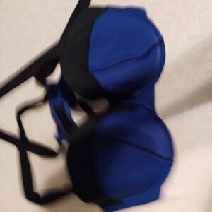 Cacique balconette swim top